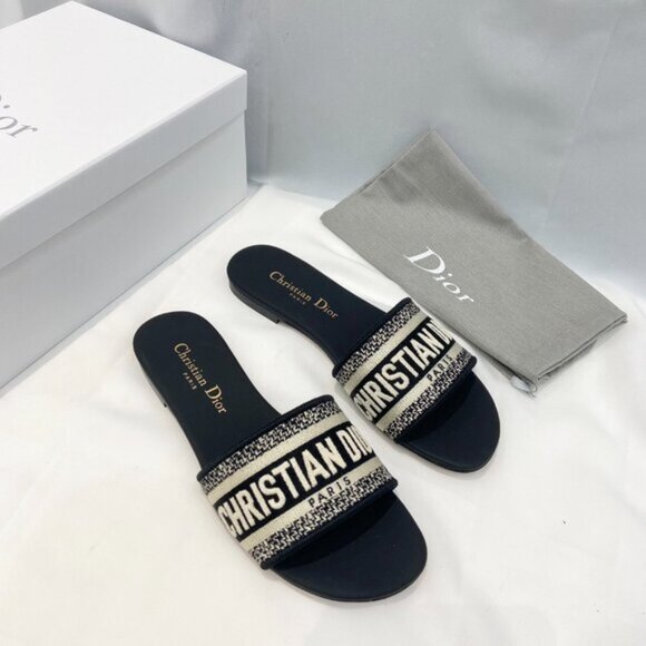 Christian Dior Black Over the Knee Boots - Picture 1 of 8